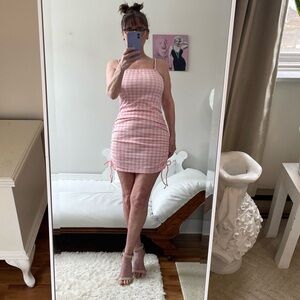 LIVI PINK WHITE GINGHAM PLAID SLEEVELESS DRESS RUCHING STRETCH STRAPS